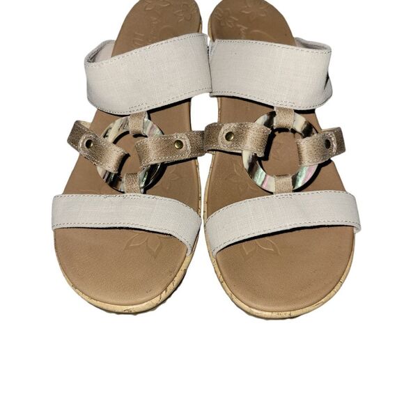 CALI FROM SKECHERS LUXE FOAM WEDGES SIZE 9. ^ - Picture 2 of 6